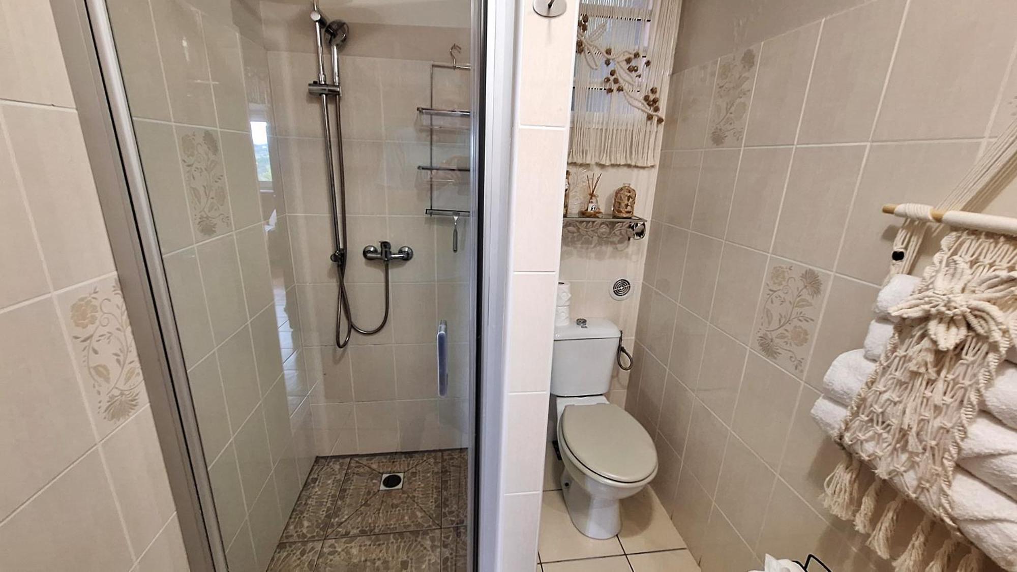 Le Quelea Une Case Creole De Charme Classee 4 Etoiles Y Etre C'Est Y Etre Bien Entre-Deux Exterior photo